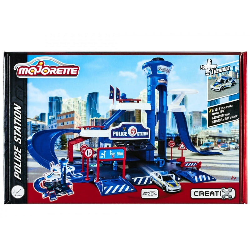 Creatix Rescue Staion +1 Licensed Car (33 Pieces)