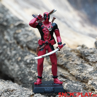 The deadpool action figure of height 4 inches, an ideal gift for all the marvel or avenger fans.