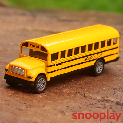 School Bus Diecast (3210) Scale Model (1:32 Scale)