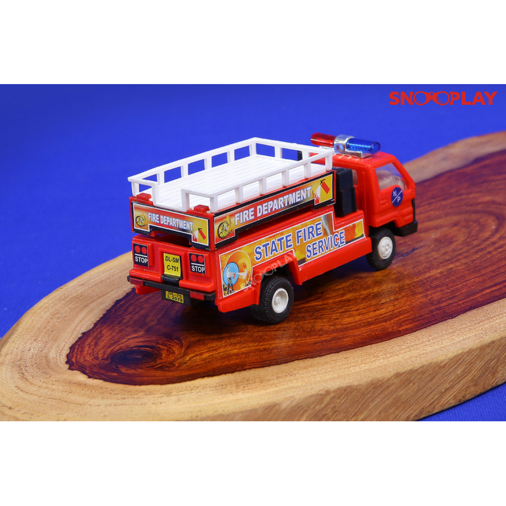 The break down service toy truck with words like fire department, state fire service and such others to give a real view.
