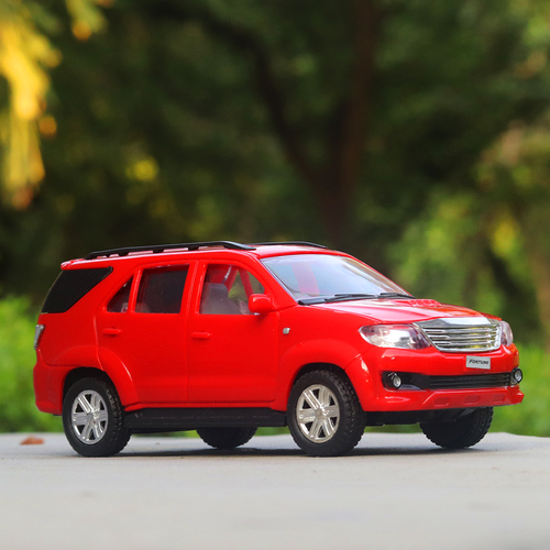 Centy Pull Back Car Fortuner Miniature SUV Toy Car (3-6 Years) | Assorted Colors