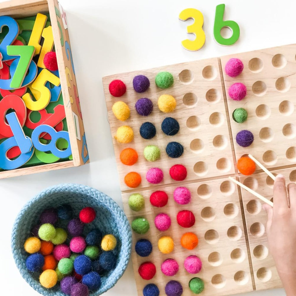 Hundred board with Wool Balls - hundred frame - 100 board - counting board - Montessori toy - math manipulative