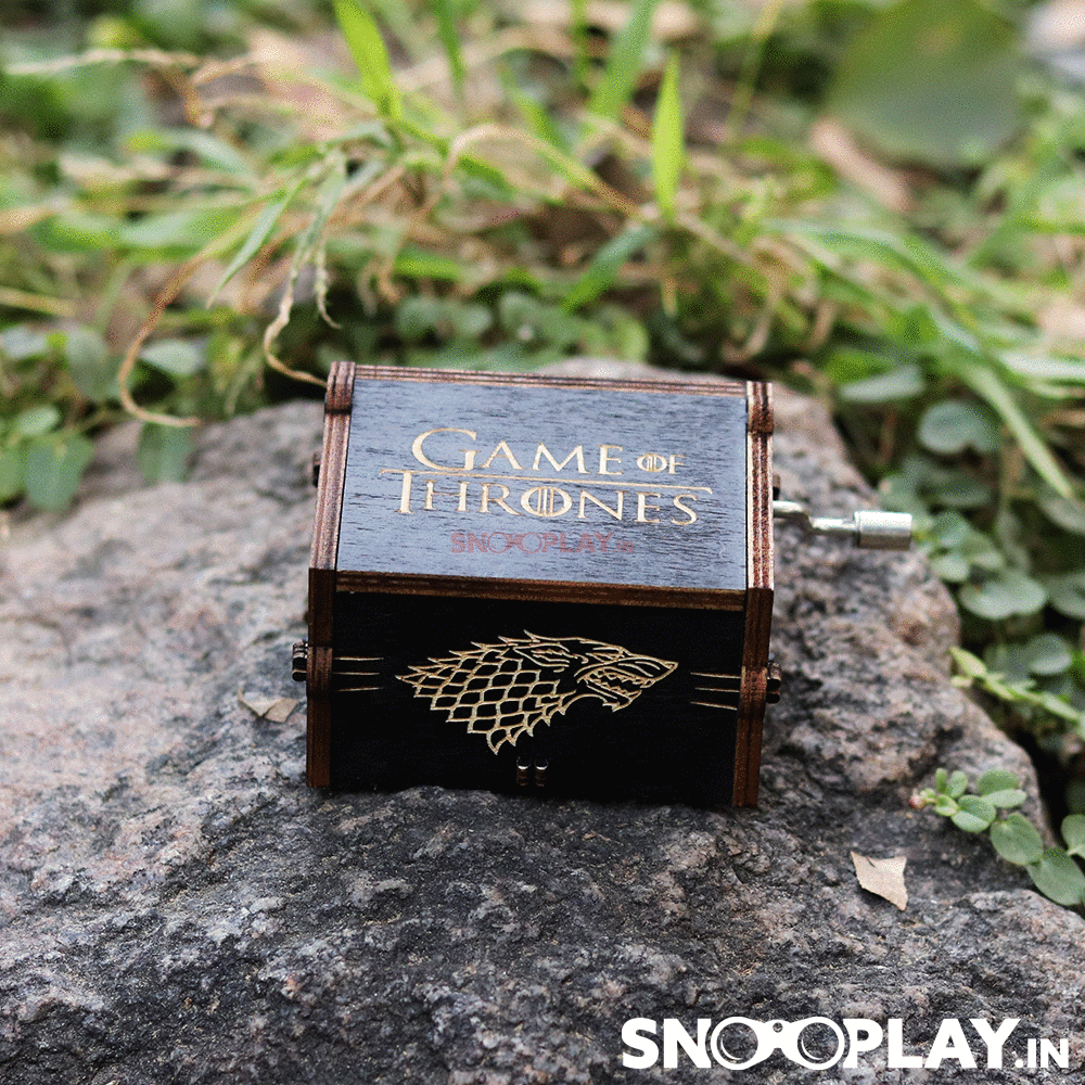 Game of thrones theme hand engraved wooden musical box GiF.