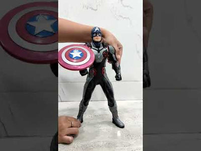 Talking Captain America (with Shield Launcher)