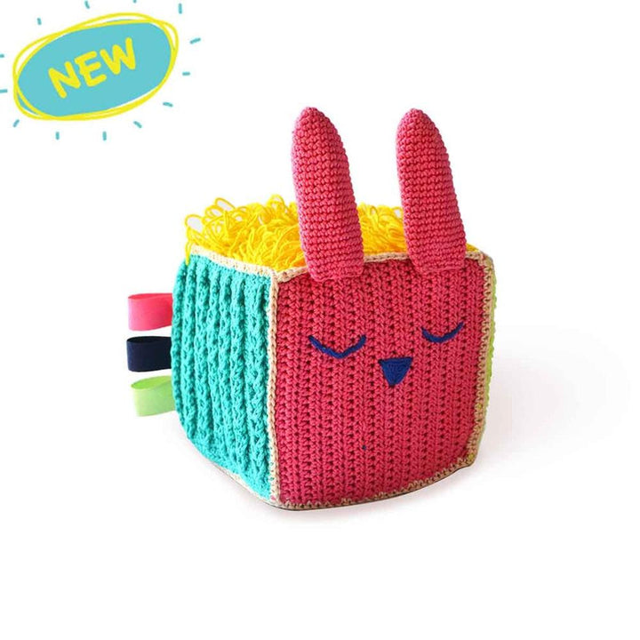Shumee Soft Crochet Sensory Rattle Cube (3-12 Months)