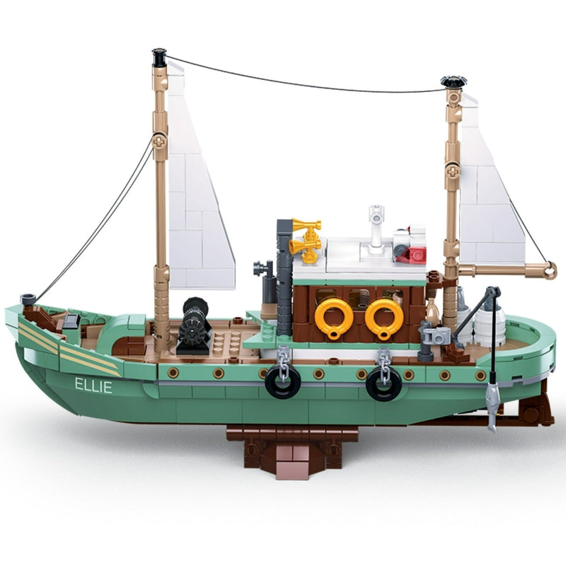 Fishing Boat Building Blocks Kit (610 Pcs)