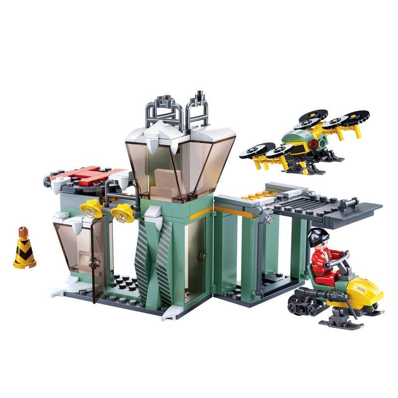 Snowfield- Rescue Base Building Blocks( 251 Pieces)