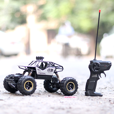 Powerful Off-Road  Truck is the remote control car every kid would love to have in their RC Toys collection.